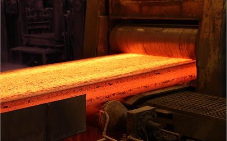 تحلیل عملکرد مالی فولاد خوزستان در ۹ ماهه ۱۴۰۳؛ تداوم رشد در شرایط بحران