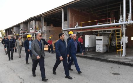 بازدید مدیرعامل شركت ملی مناطق نفتخیز جنوب از تاسیسات مارون و بررسی اقدامات توسعه‌ای برای كاهش گازسوزی