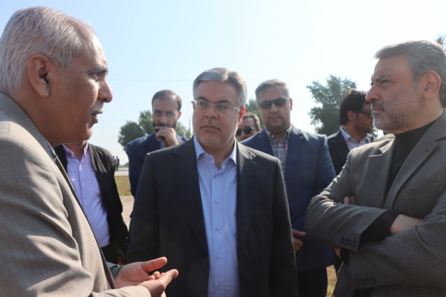 بازدید سرپرست معاونت هماهنگی امور عمرانی استانداری از پروژه‌های مدیریت شهری و خدمات شهری اهواز