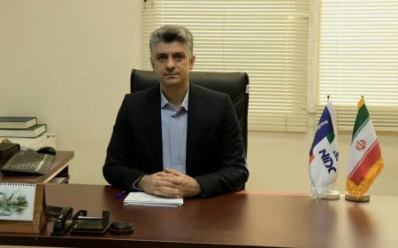 دکل حفاری ۶۹ فتح پس از ۱۰ سال از موقعیت میدان گازی کیش جابجا می شود