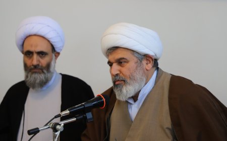 معاون تبلیغ حوزه‌های علمیه کشور: دشمن به دنبال ایجاد شکاف بین جمهوریت و اسلامیت است