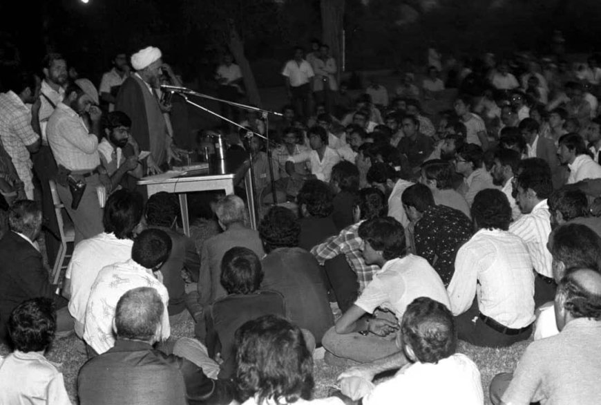 صنعت نفت در گذر انقلاب