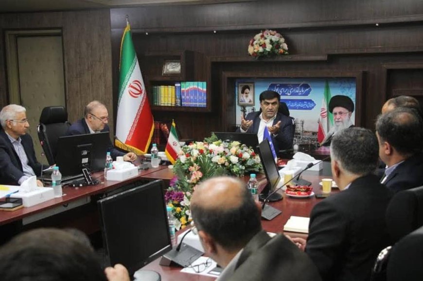 در نشست مشترک مناطق نفتخيز و بیدبلند خليج فارس؛  روند پیشرفت پروژه‌های جمع‌آوری گازهای مشعل بررسی شد