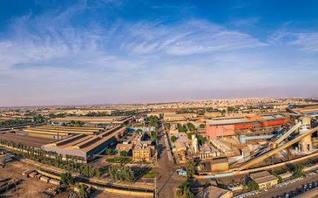 نقش نهادهای مالی در احیای صنعت مادر کشور